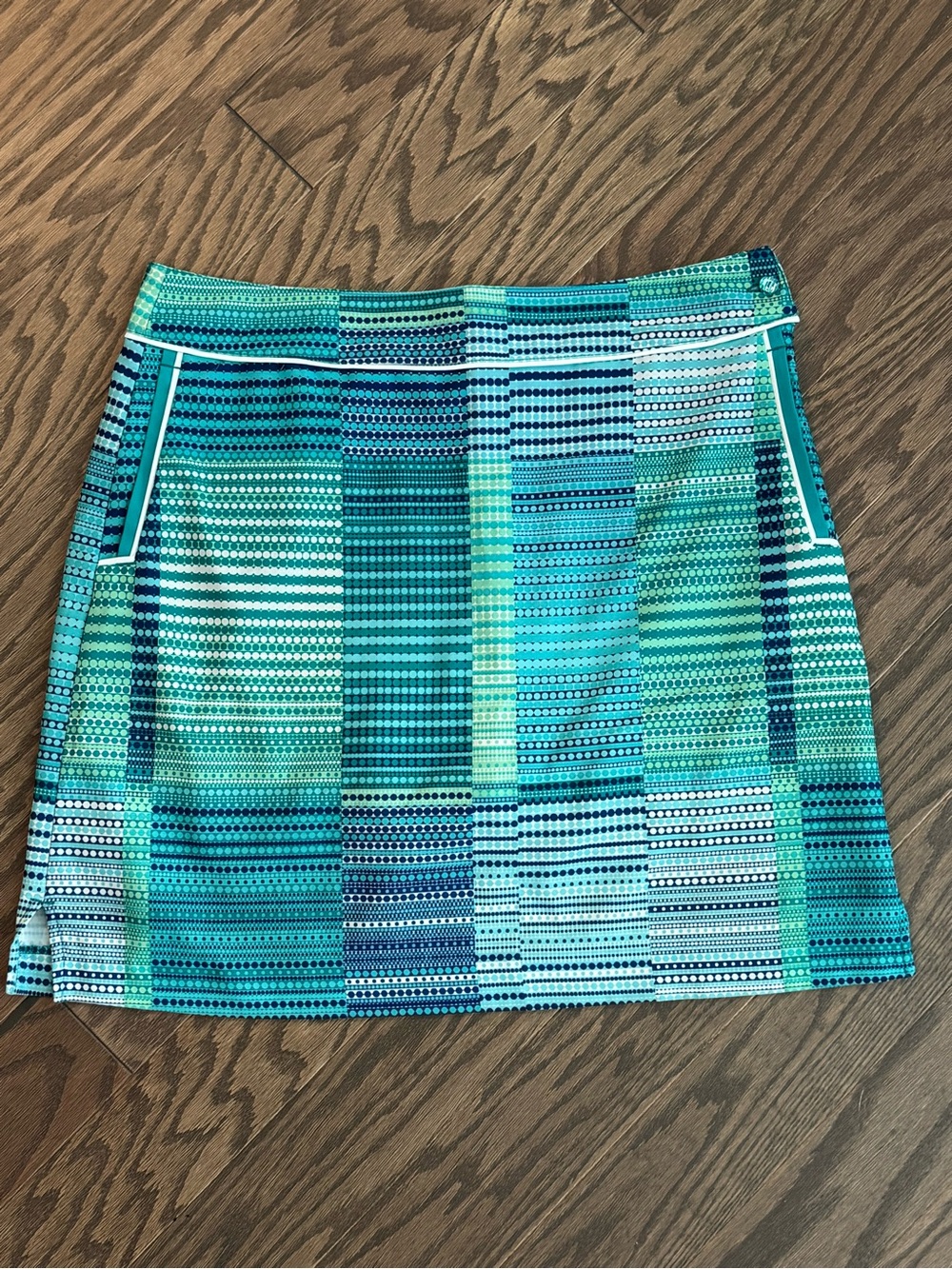 EP Pro Turquoise Patterned Skort
